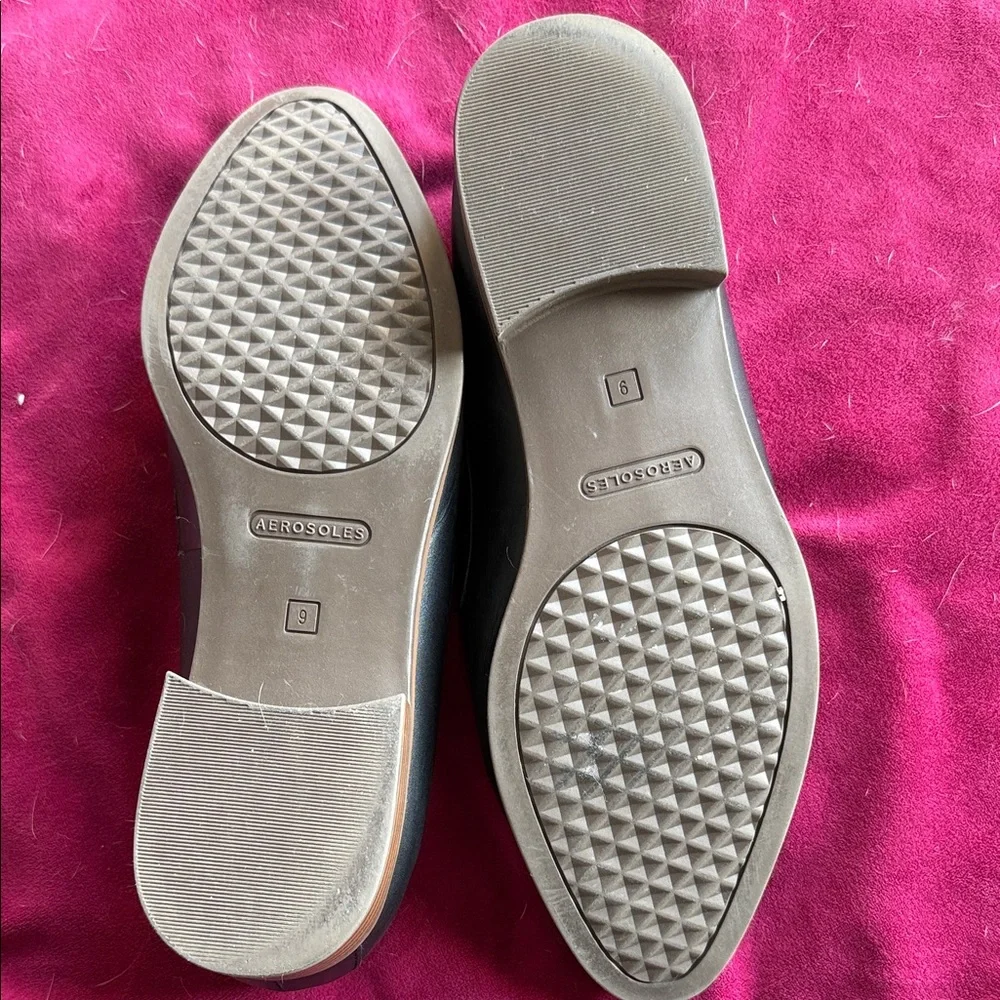 AEROSOLES Black Leather Flats - Picture 5 of 5